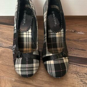 Wild Diva Black and Cream Plaid Heels